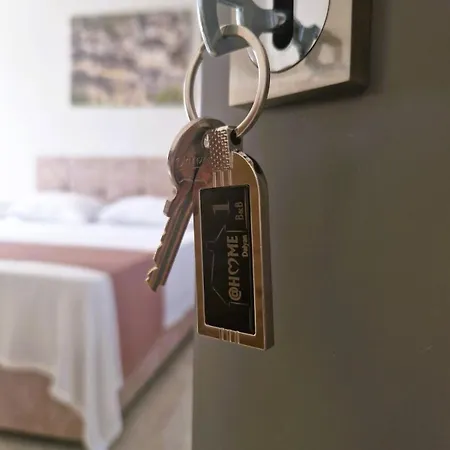 فندق مبيت وإفطار @home داليان